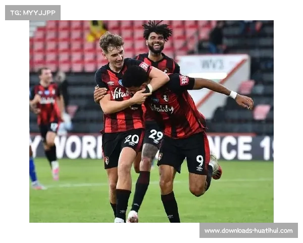 伯恩茅斯2-0狼队，升班马客场取胜
